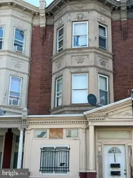 Masonry Triplex Near Transit