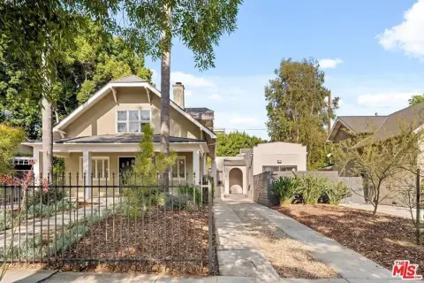 Side-by-Side Duplex with Private Driveways