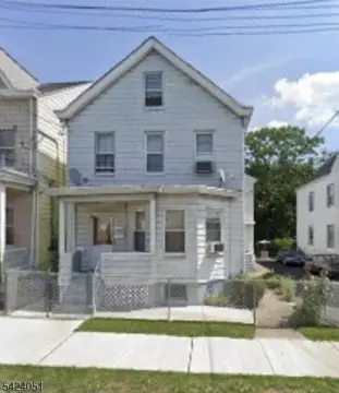 Spacious Multi-Family Home, Paterson City