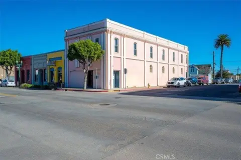 Three-Level Mixed-Use Building