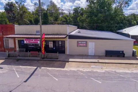 Established Restaurant in Barwick, Georgia