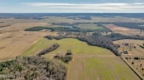 Versatile Land in Prime Location