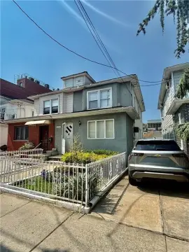 Single-Family Home With Basement Entry