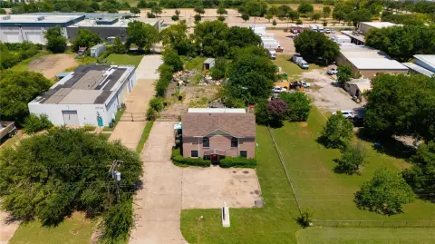 Flex Space with Office and Warehouse