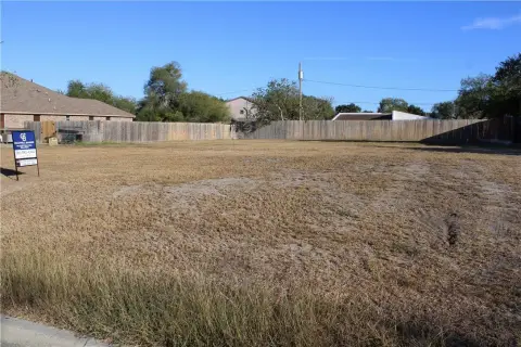 Residential Lot in Kingsville, TX