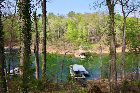 Lake Hartwell Waterfront Acreage Opportunity