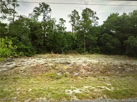 Lehigh Acres Corner Lot