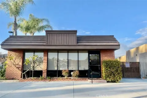 Route 66 Commercial Space