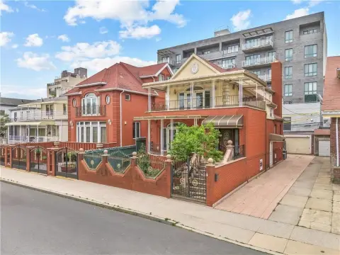 Detached Two-Family Residence