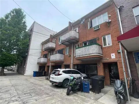 Attached Brick 4-Family Building