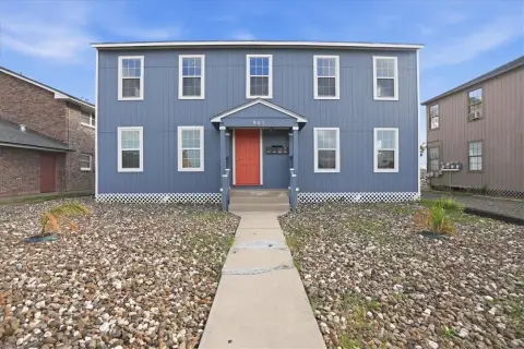 Remodeled Income-Producing Corpus Christi 4-Plex