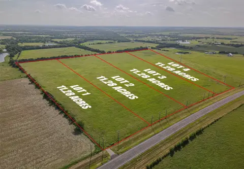 Estate-Sized Agricultural Tract
