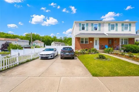 Semi-Detached Corner Duplex Home