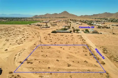 Residential Land in Apple Valley