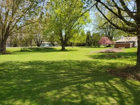 Residential Lot Near Golf Course