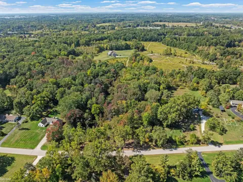 Residential Land in Howell, MI