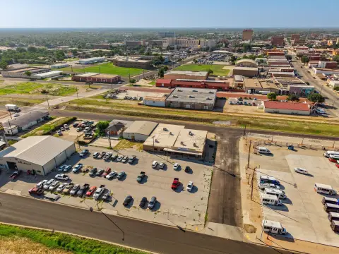 Flex Space With Loading Dock
