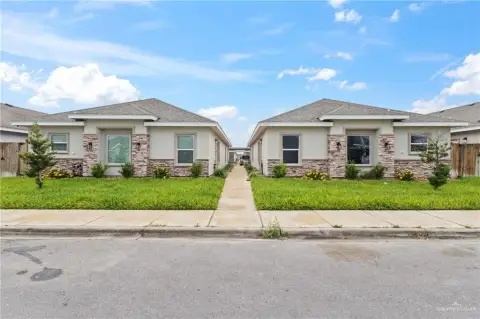 Fully Leased Multifamily Quadplex