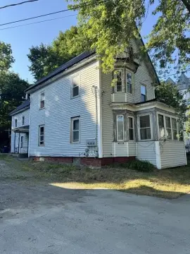 Colonial Duplex with Outdoor Space