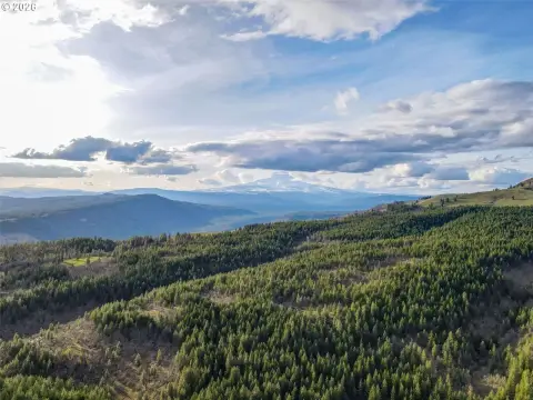 Recreational Land Near Columbia River