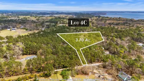 Land in Meggett, SC