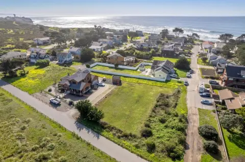Coastal Lot in Moss Beach