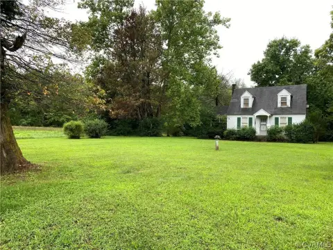Newtown, VA Level Land Parcel