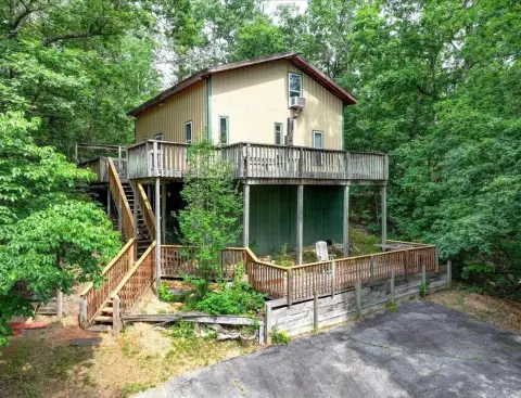 Ouachita River Property with Two Homes