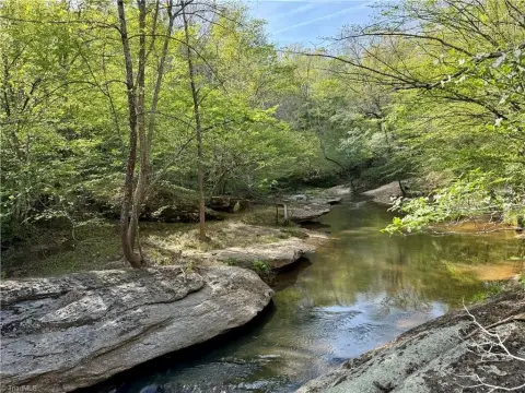 Creekfront Recreational Land