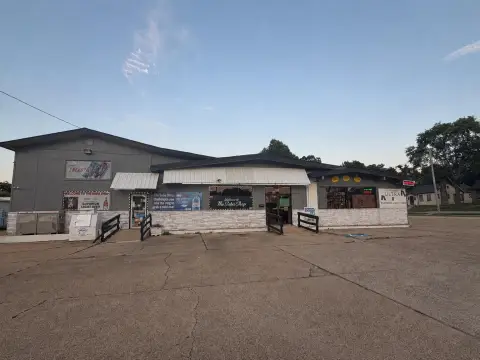 Convenience Store Building