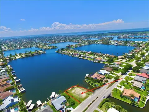 Cape Coral Gulf Access Lot