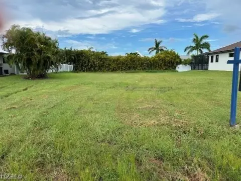 Cape Coral Land For Sale