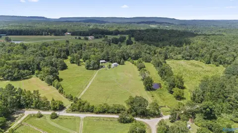 Unrestricted Land Near I-65