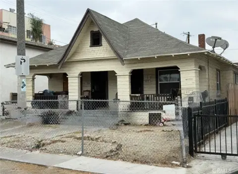 Los Angeles Triplex Investment Opportunity