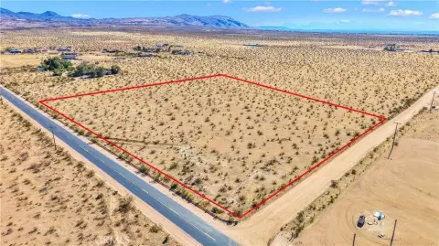 Expansive Apple Valley Land Parcel