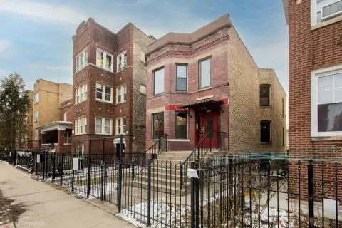 Multi-Unit Renovation Opportunity in Chicago