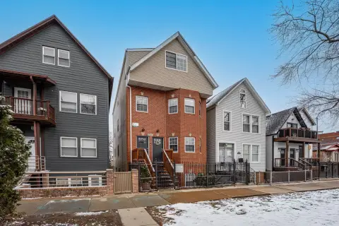 Roscoe Village Three-Unit Investment Opportunity