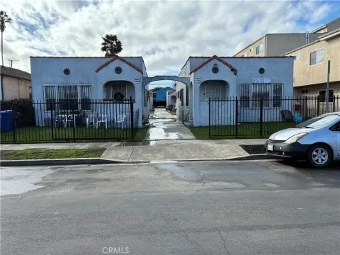 Los Angeles Quadruplex Investment Opportunity