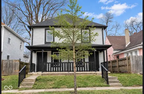 Refinished Duplex With Fenced Yard