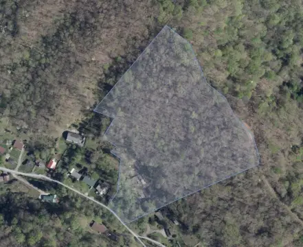 Land in South Williamson, KY