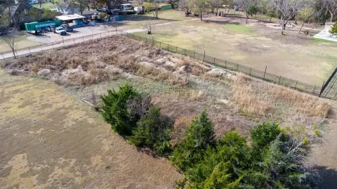 Residential Land with 80-Foot Frontage