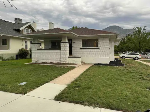 Updated Duplex with Basement Apartment