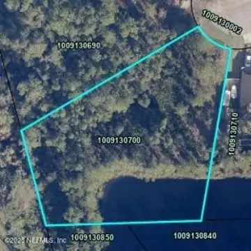 St. Augustine Lakefront Buildable Lot