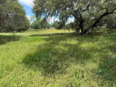 Residential Lot on Cul-de-Sac
