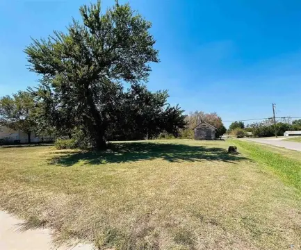 Ringwood Commercial Corner Lots