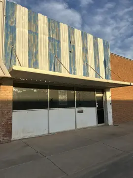 Brick-Detail Storefront