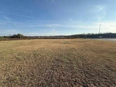 Commercial Lot Near Walmart