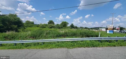 Land Parcel with Road Frontage