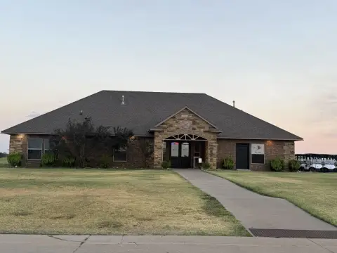 Golf Course with Restaurant