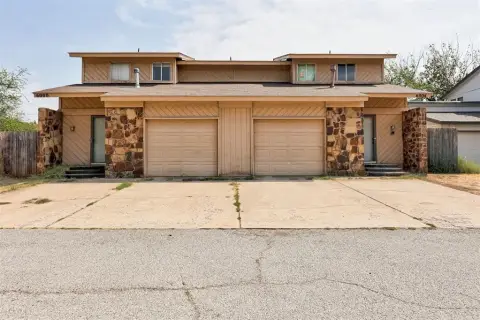 Two-Unit Duplex with New AC